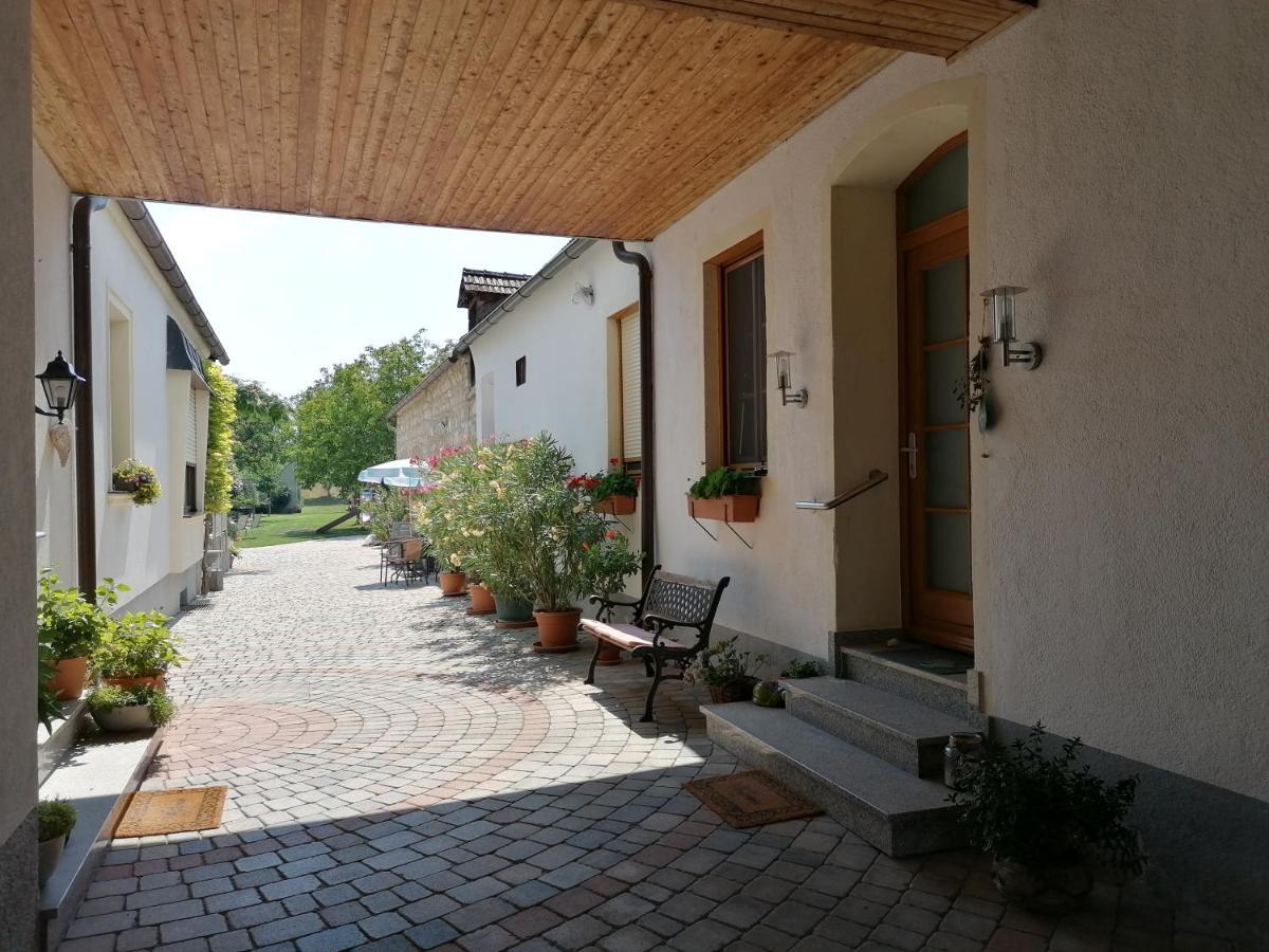 Gästehaus Anita Breitenbrunn  Exterior foto