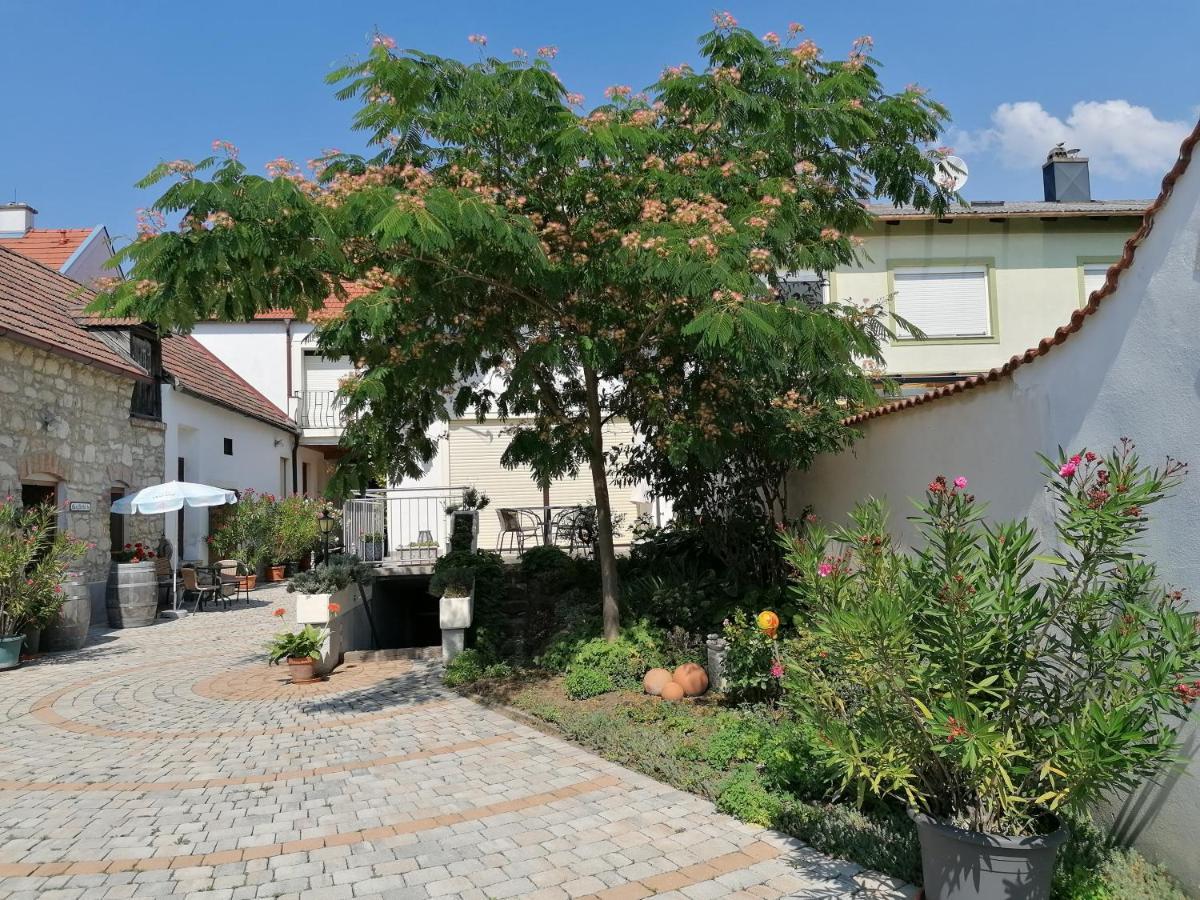 Gästehaus Anita Breitenbrunn  Exterior foto