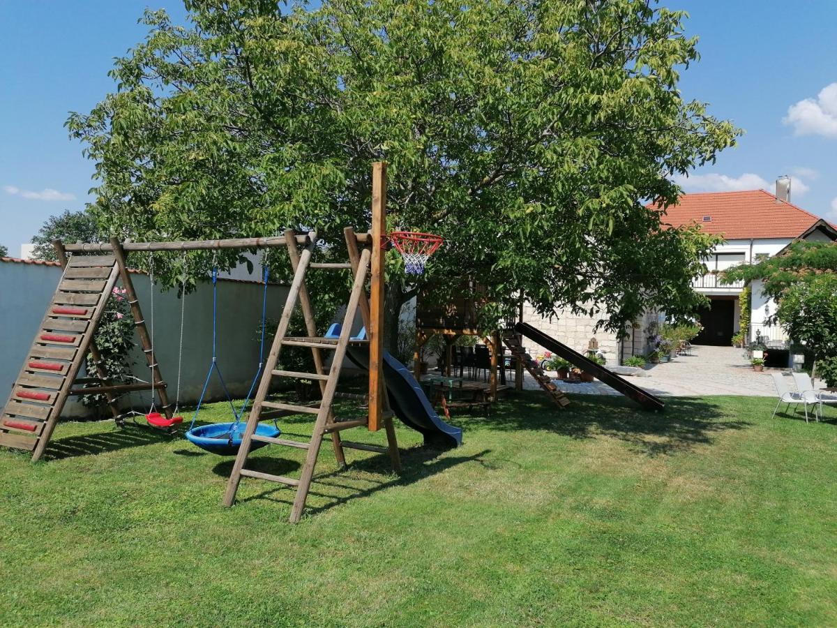 Ferienwohnung Gästehaus Anita Breitenbrunn  Exterior foto